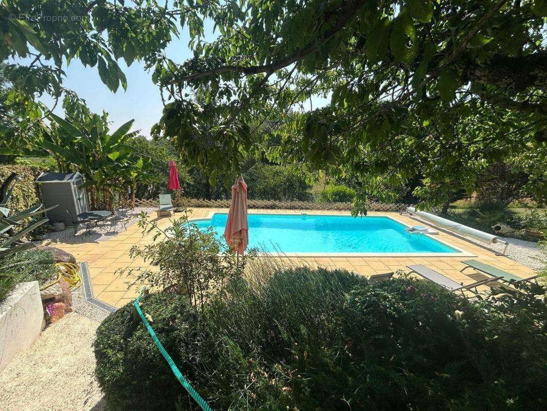 Maison à CAUSE-DE-CLERANS