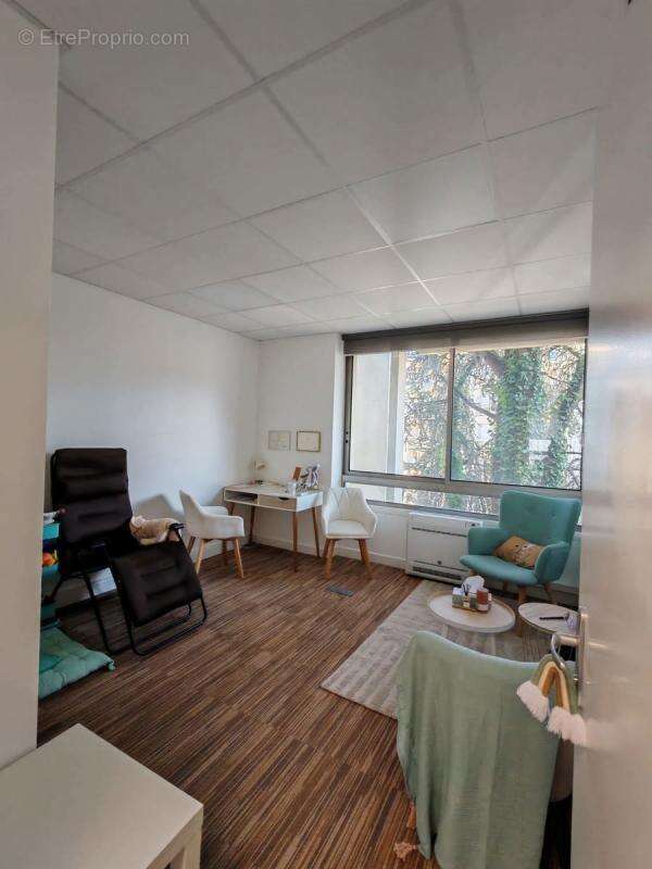 Commerce à BRIVE-LA-GAILLARDE