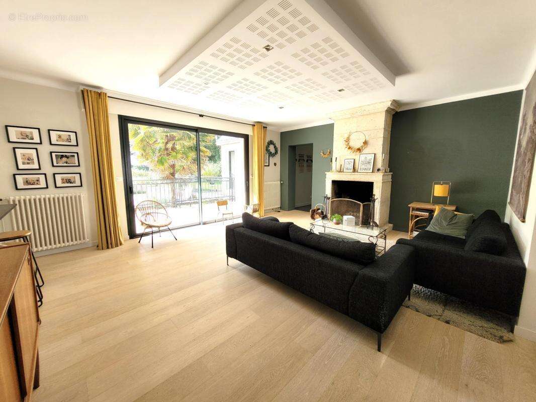 Maison à TREILLIERES