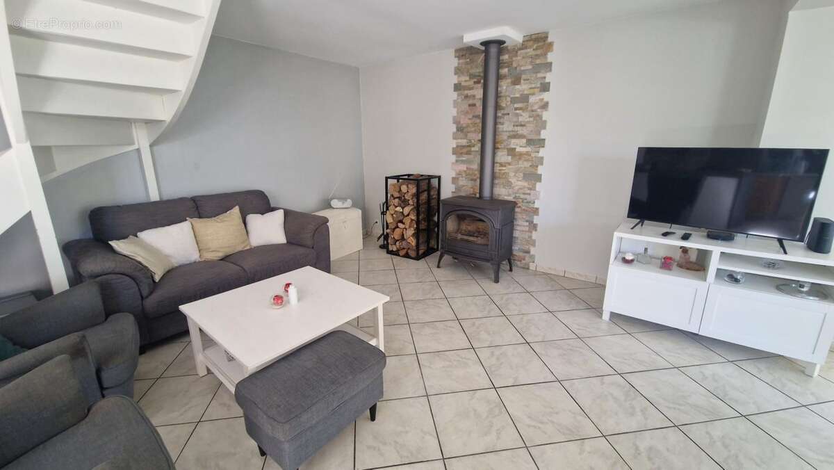 Maison à LA SUZE-SUR-SARTHE