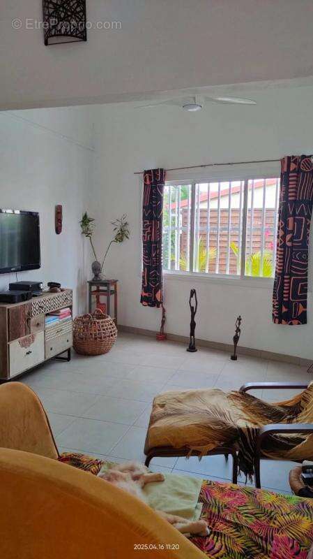 Maison à SAINTE-ROSE