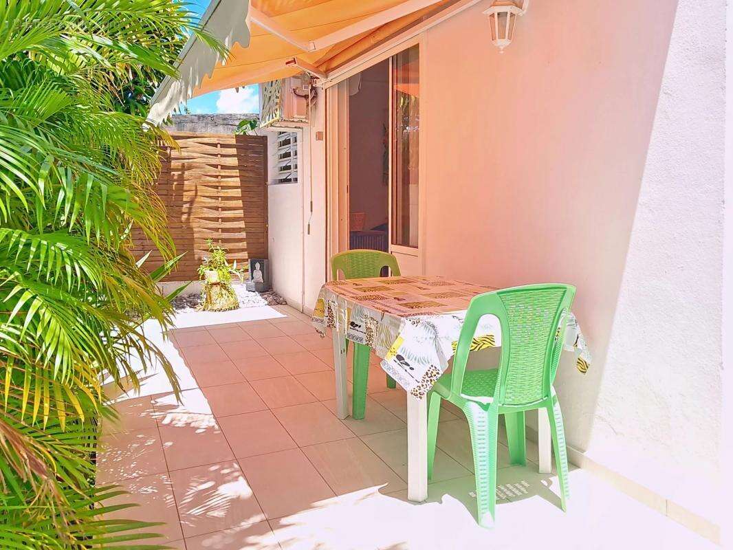 Maison à SAINTE-ROSE