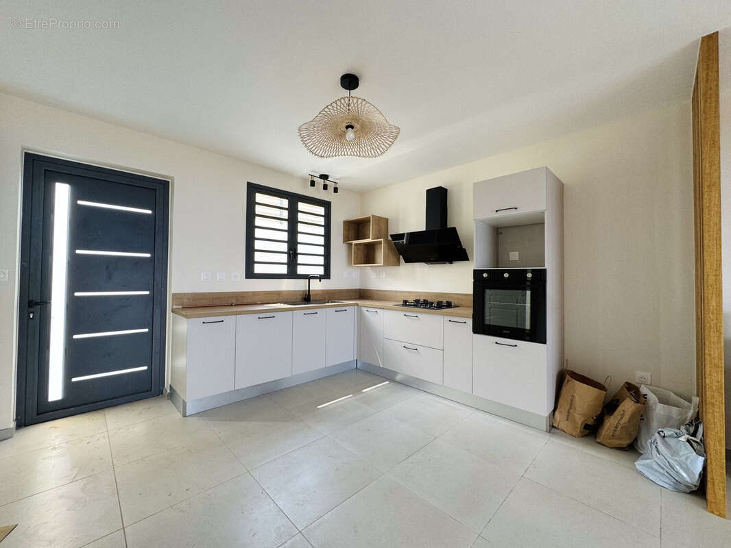 Maison à PETITE-ILE