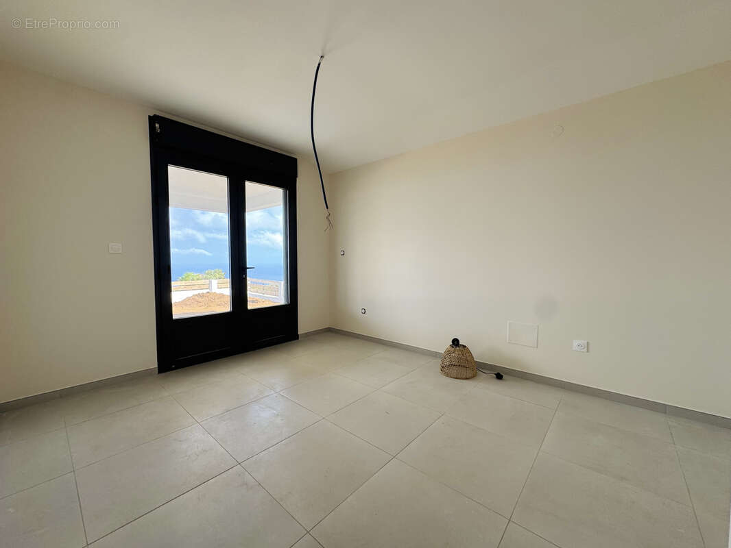 Maison à PETITE-ILE