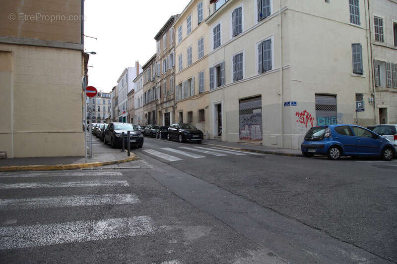 Appartement à MARSEILLE-6E