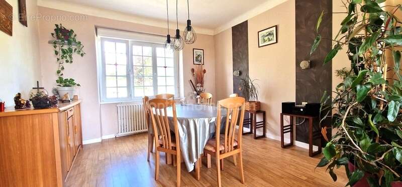 Maison à PLOGASTEL-SAINT-GERMAIN