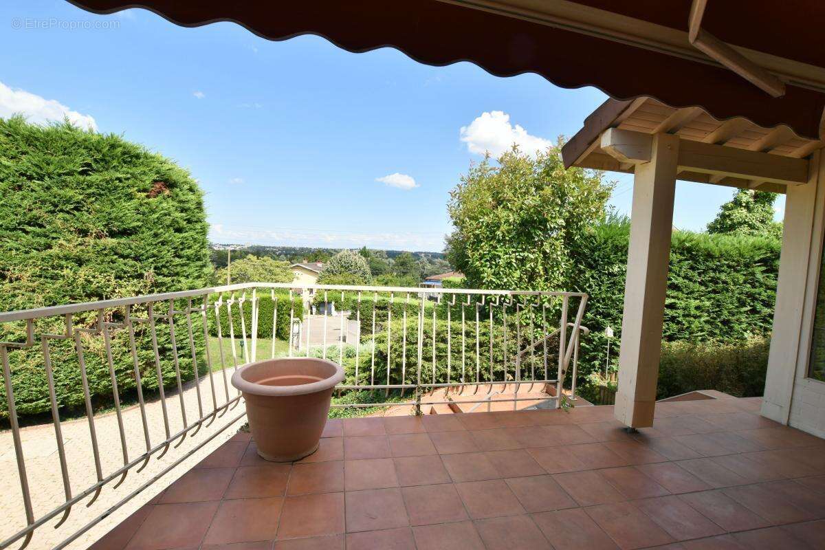 Maison à FRANCHEVILLE