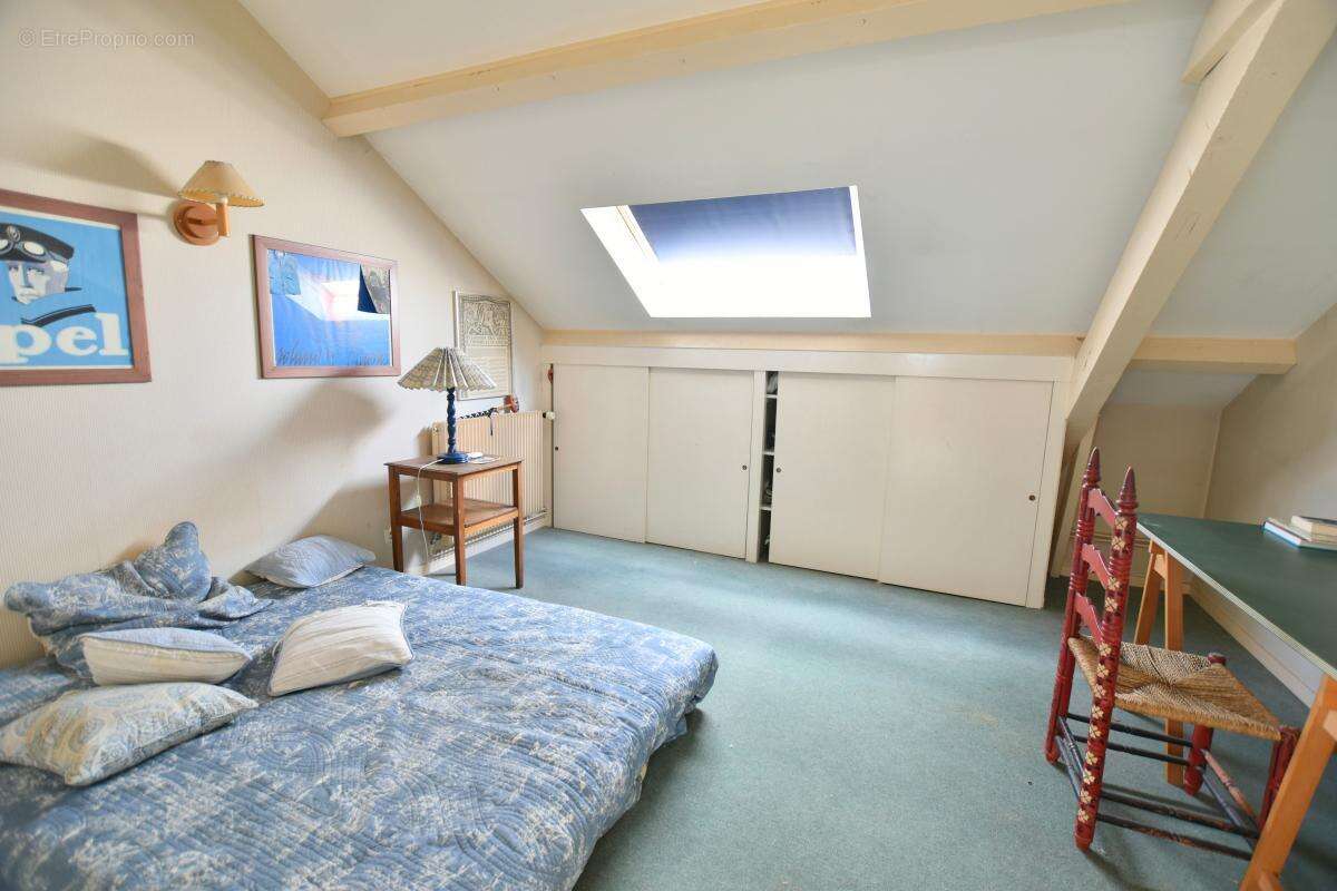 Maison à FRANCHEVILLE