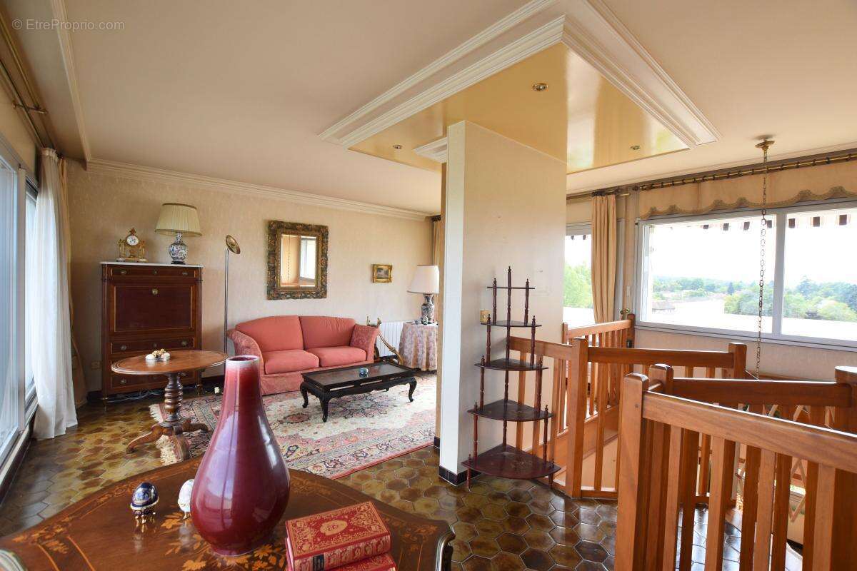 Appartement à FRANCHEVILLE