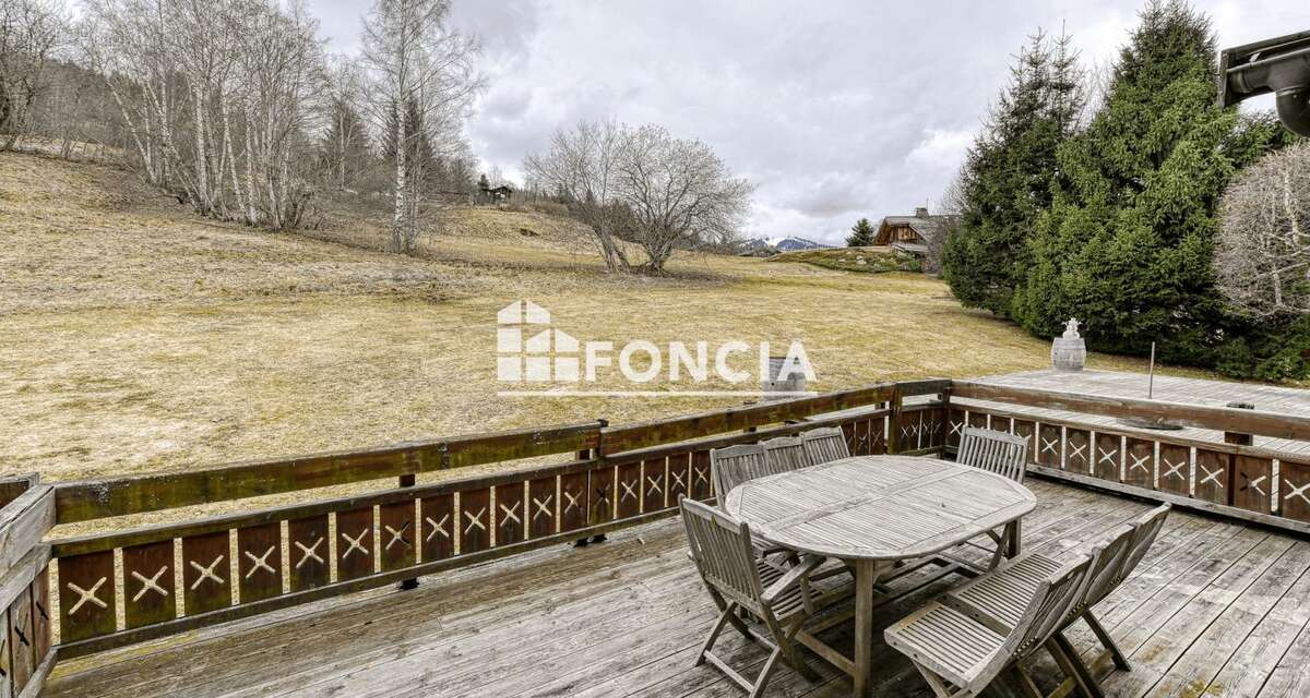 Appartement à DEMI-QUARTIER