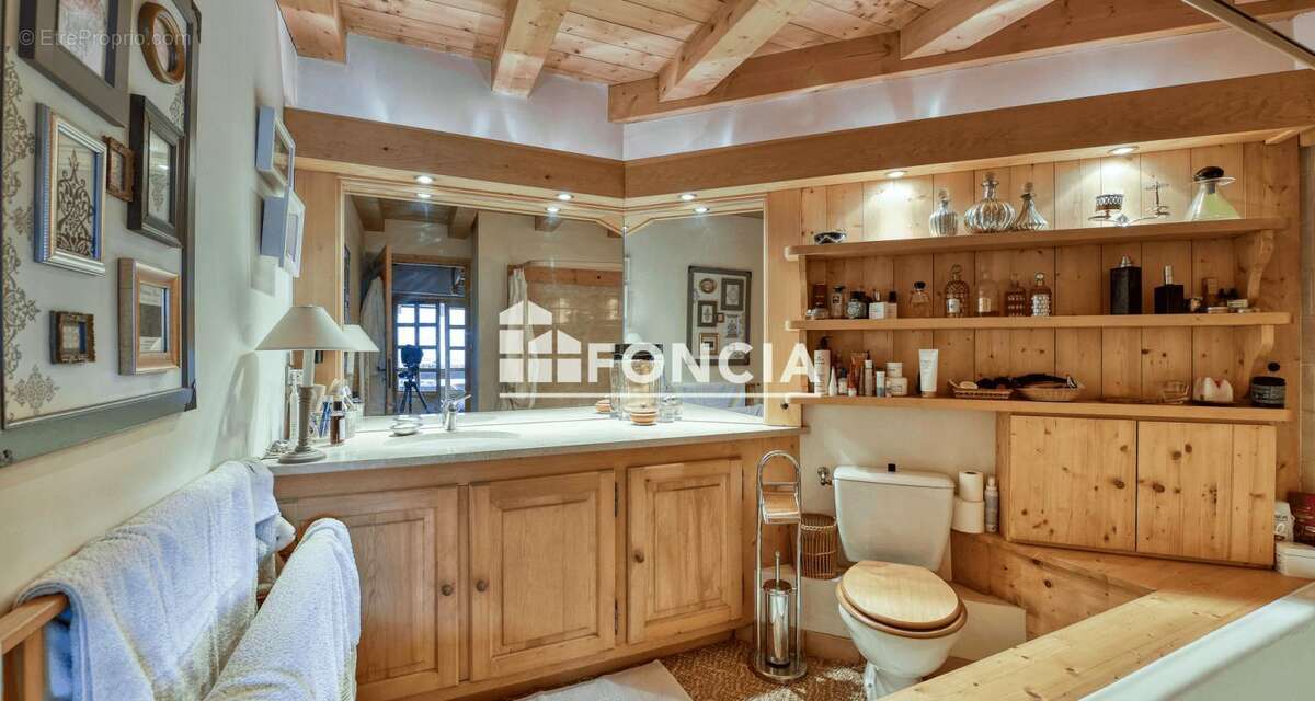 Appartement à DEMI-QUARTIER