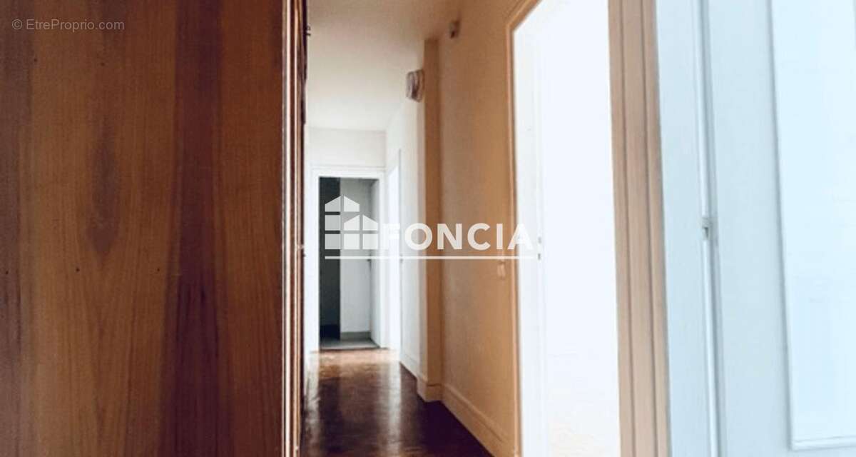 Appartement à PARIS-5E