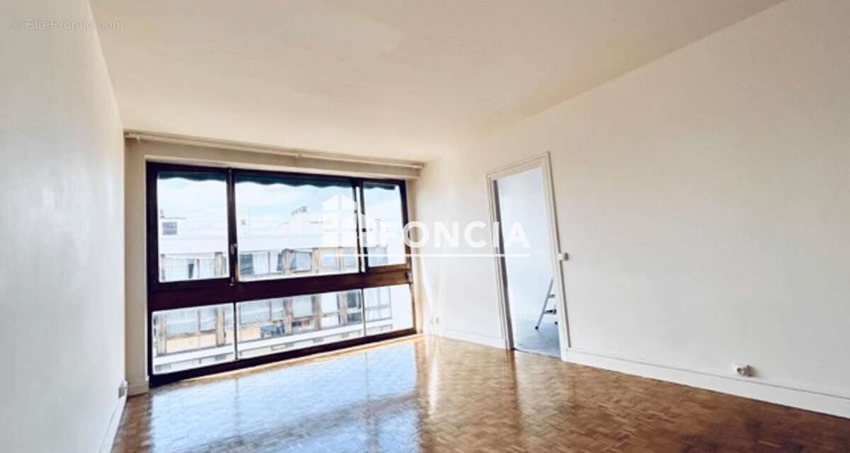 Appartement à PARIS-5E