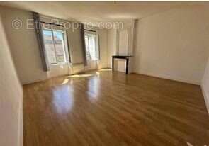 Chambre 1 - Maison à SAINT-ESTEPHE