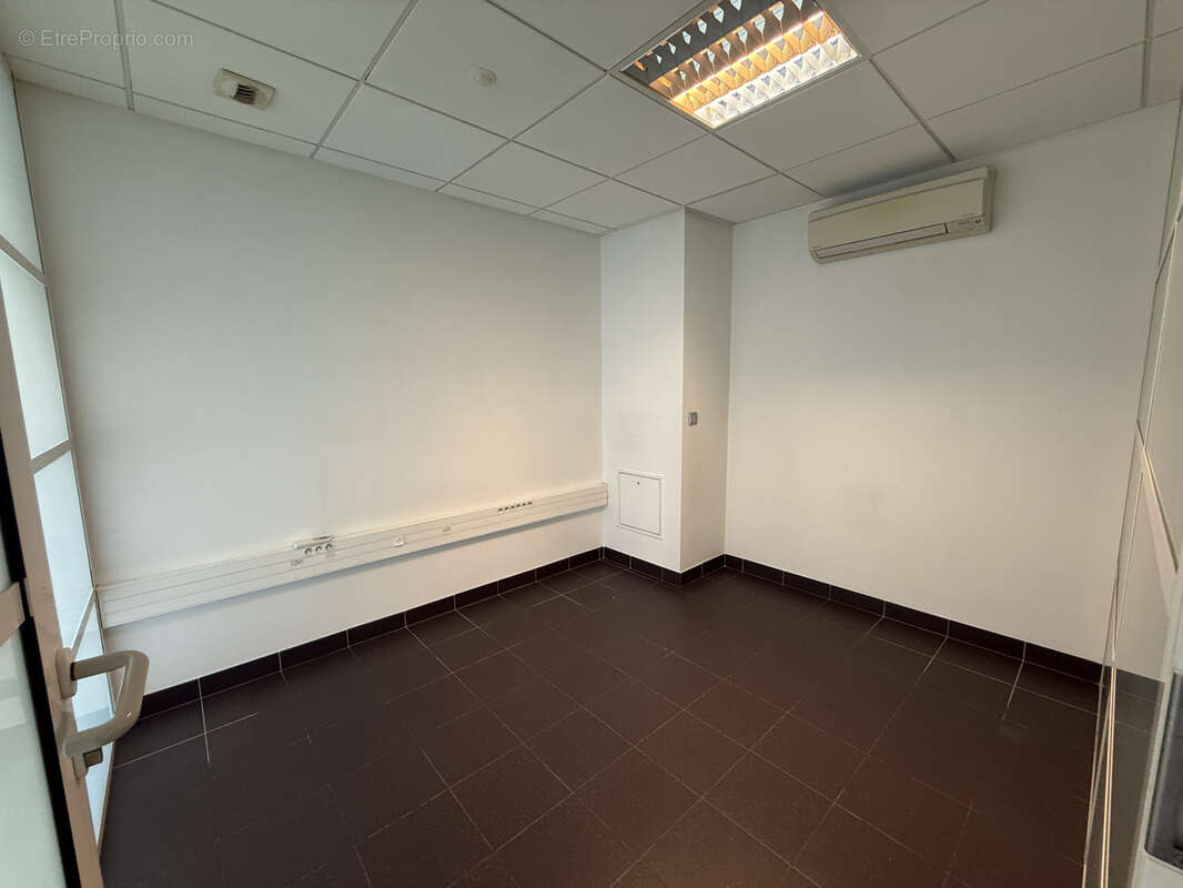 Commerce à L&#039;UNION