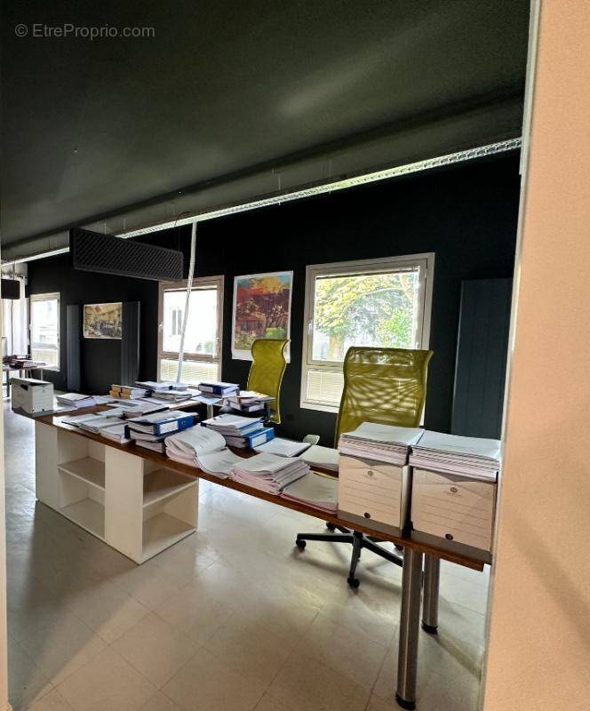 Commerce à BOURG-EN-BRESSE