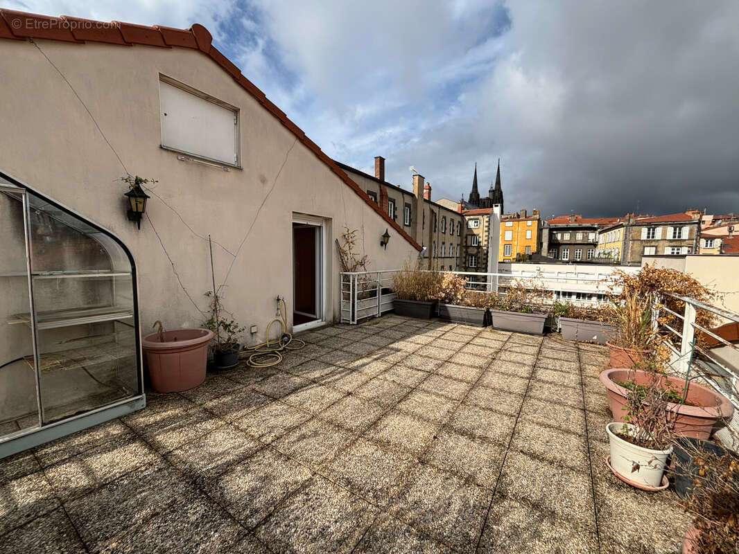 Appartement à CLERMONT-FERRAND