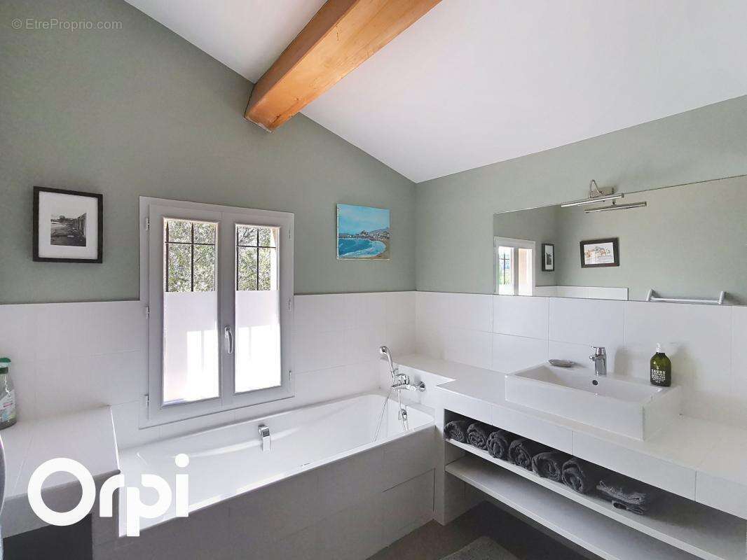 Maison à LA CADIERE-D&#039;AZUR