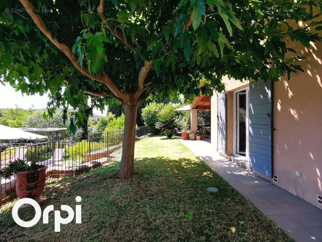 Maison à LA CADIERE-D&#039;AZUR