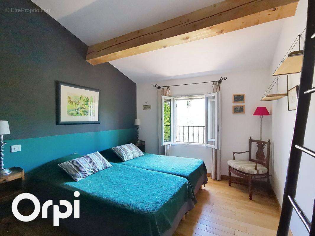 Maison à LA CADIERE-D&#039;AZUR