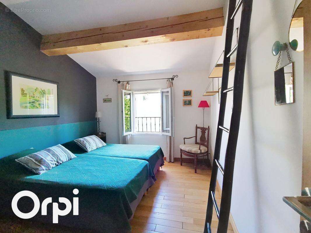 Maison à LA CADIERE-D&#039;AZUR