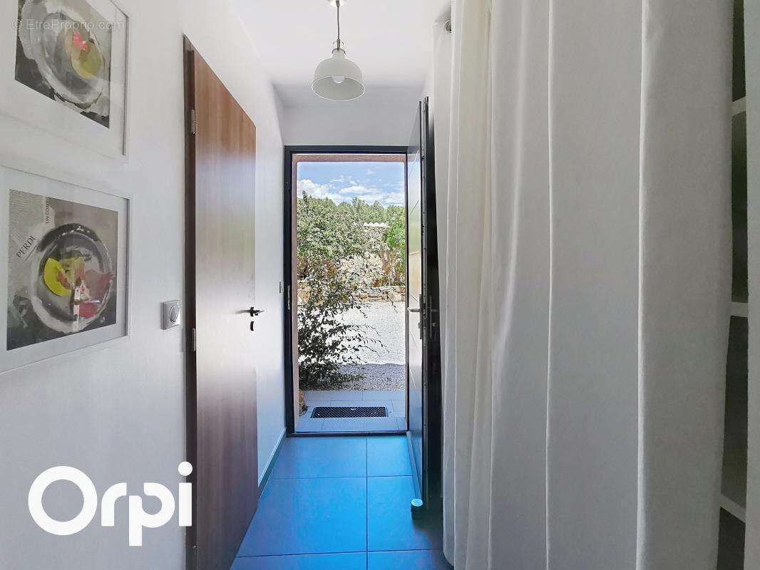 Maison à LA CADIERE-D&#039;AZUR