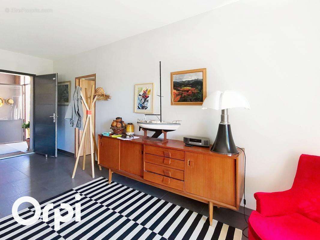 Maison à LA CADIERE-D&#039;AZUR