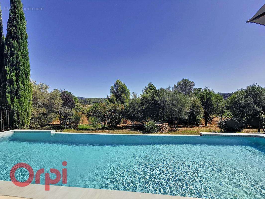 Maison à LA CADIERE-D&#039;AZUR