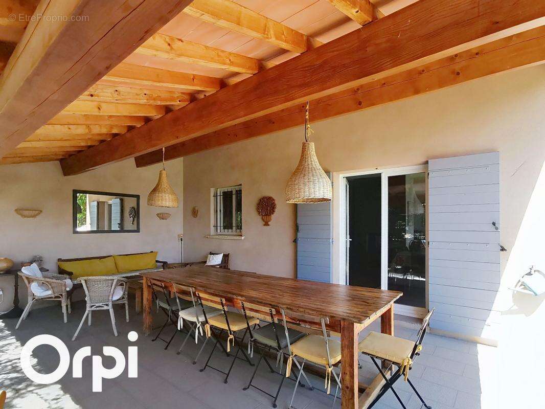 Maison à LA CADIERE-D&#039;AZUR