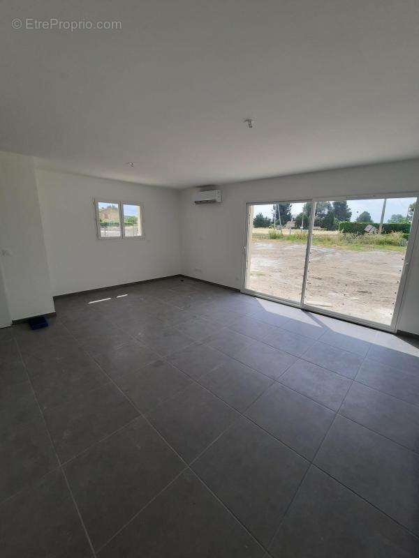 Terrain à PLAN-D&#039;ORGON