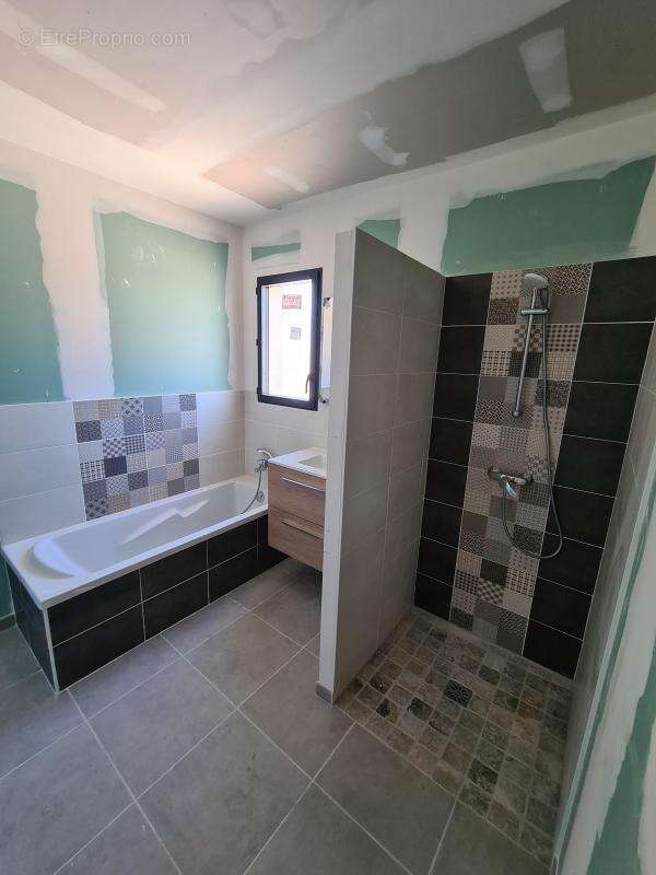 Terrain à PLAN-D&#039;ORGON