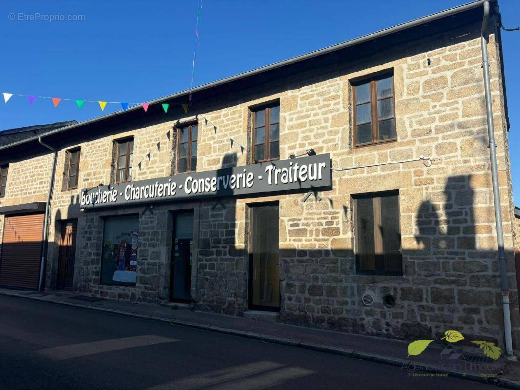 Appartement à PEYRAT-LE-CHATEAU