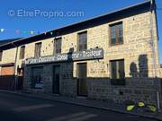 Appartement à PEYRAT-LE-CHATEAU