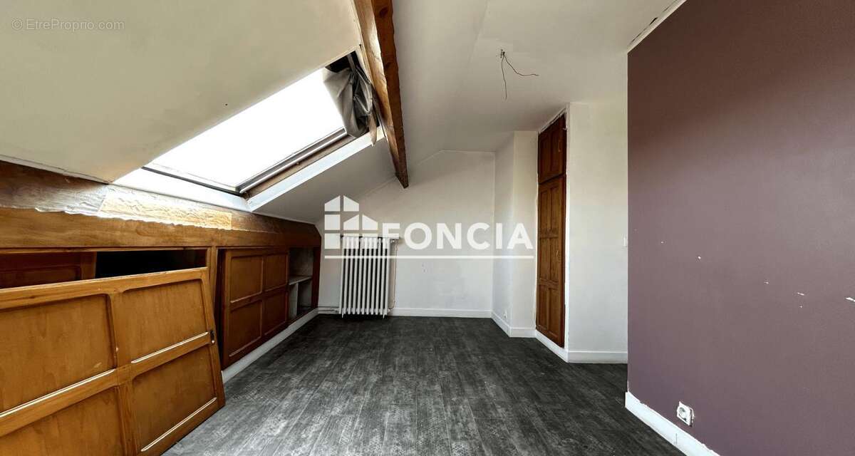 Appartement à CORBEIL-ESSONNES