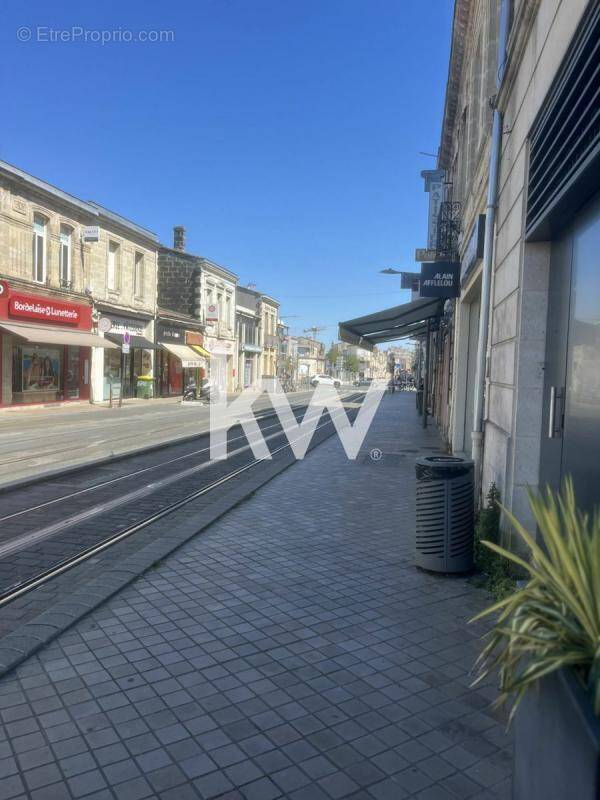 Commerce à LE BOUSCAT