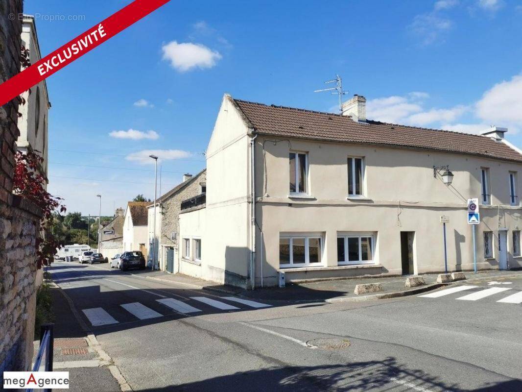 Appartement à COLOMBELLES