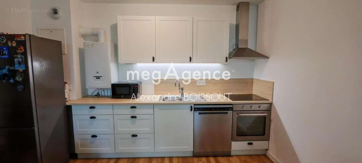 Appartement à LE MESNIL-ESNARD