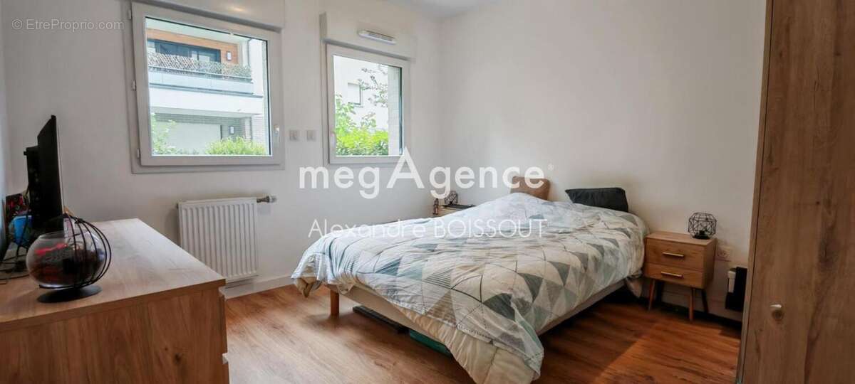 Appartement à LE MESNIL-ESNARD