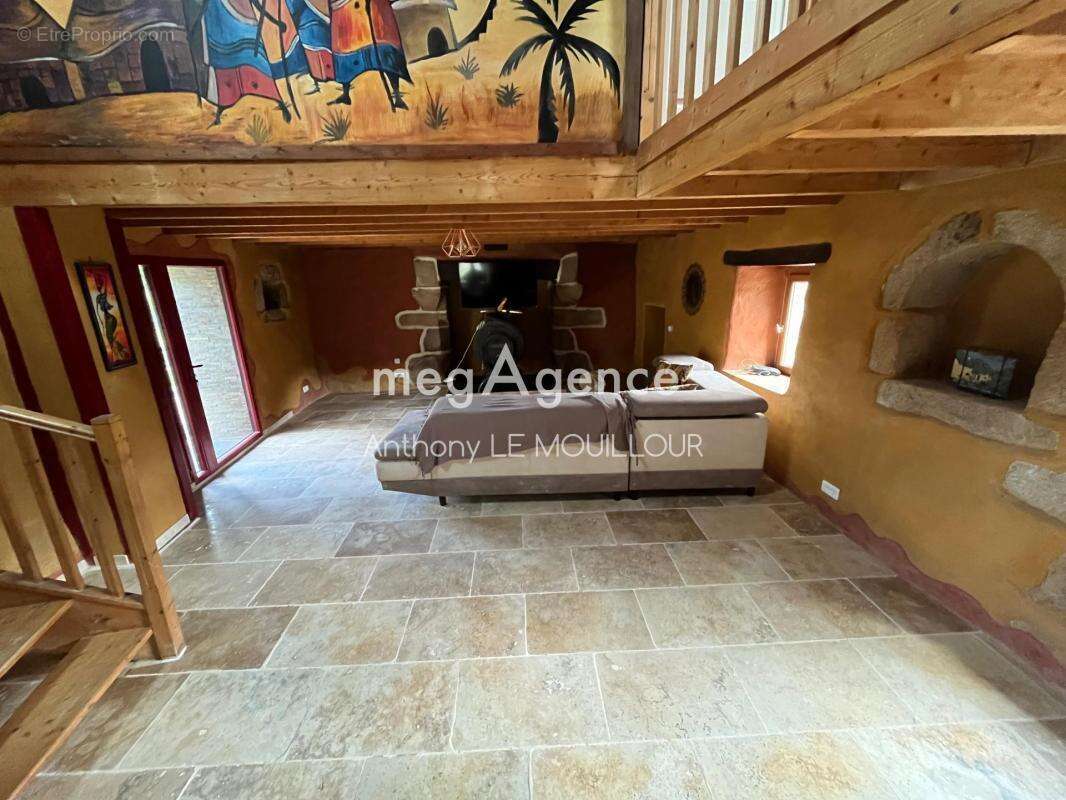 Maison à SAINT-TUGDUAL