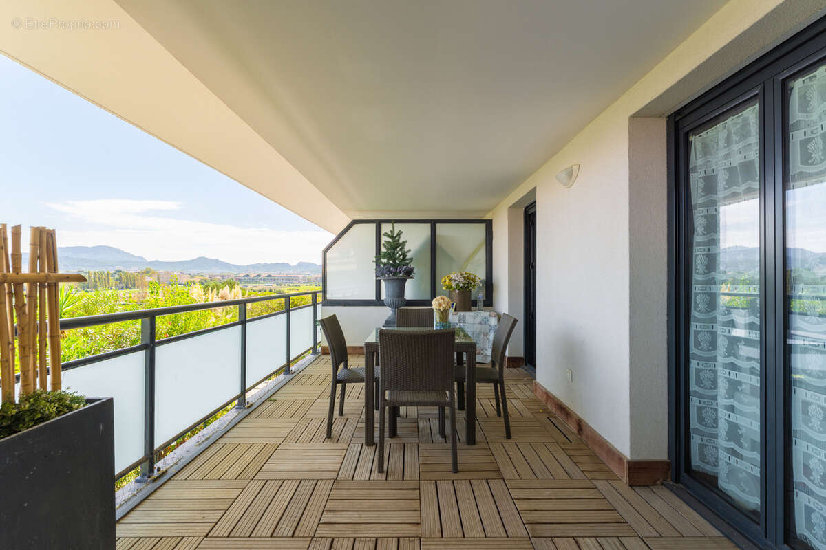 Appartement à MARSEILLE-8E