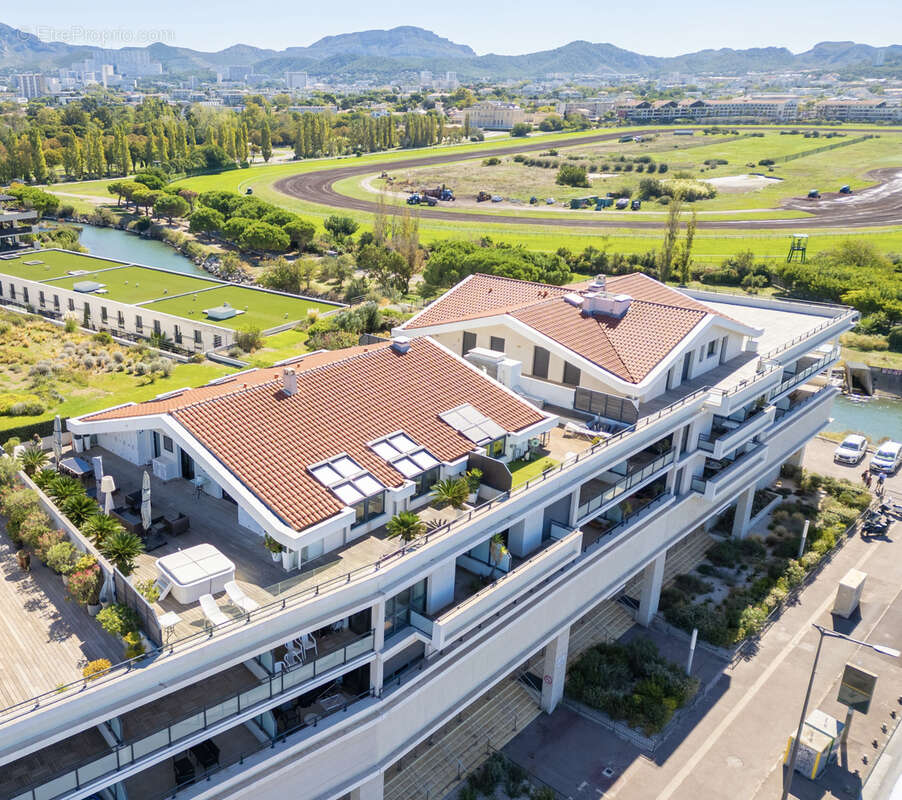 Appartement à MARSEILLE-8E