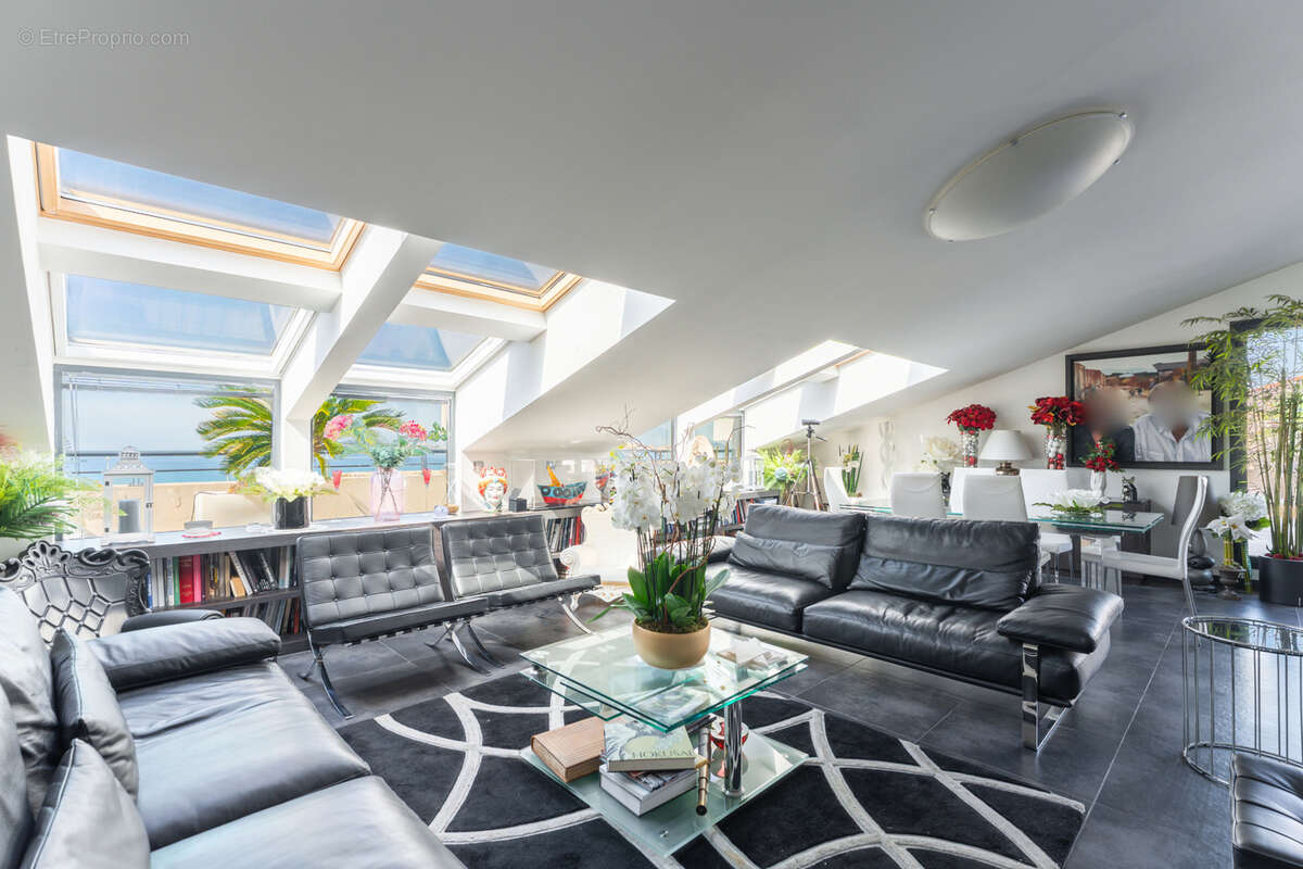 Appartement à MARSEILLE-8E