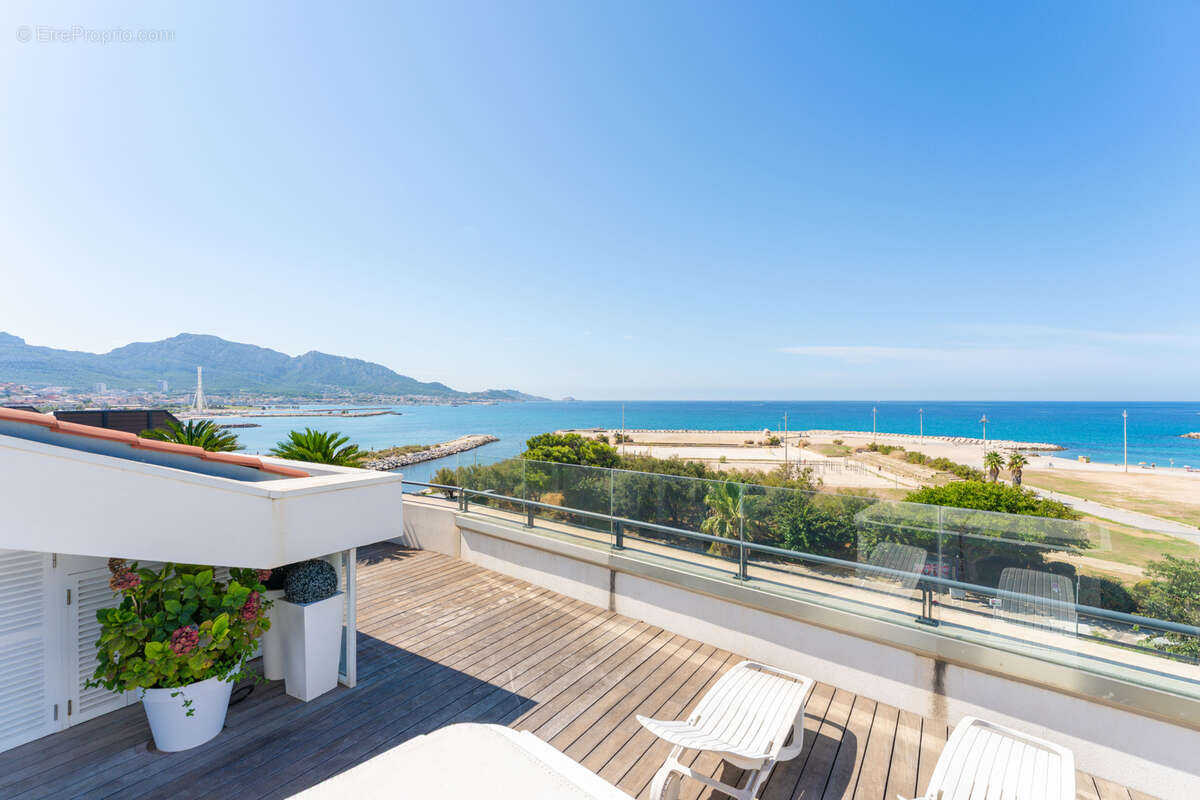 Appartement à MARSEILLE-8E