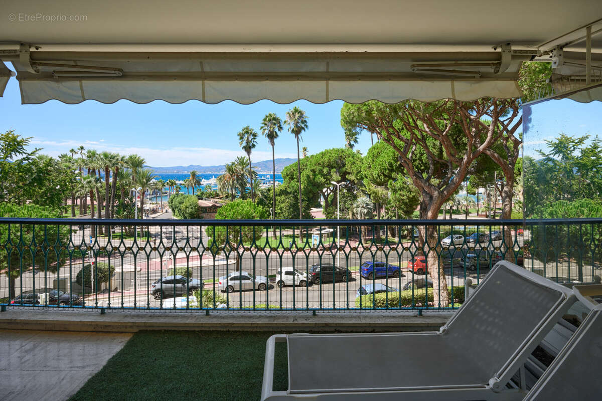 Appartement à CANNES