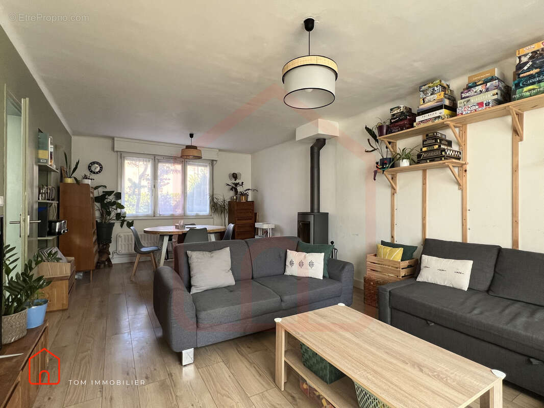 Maison à FACHES-THUMESNIL