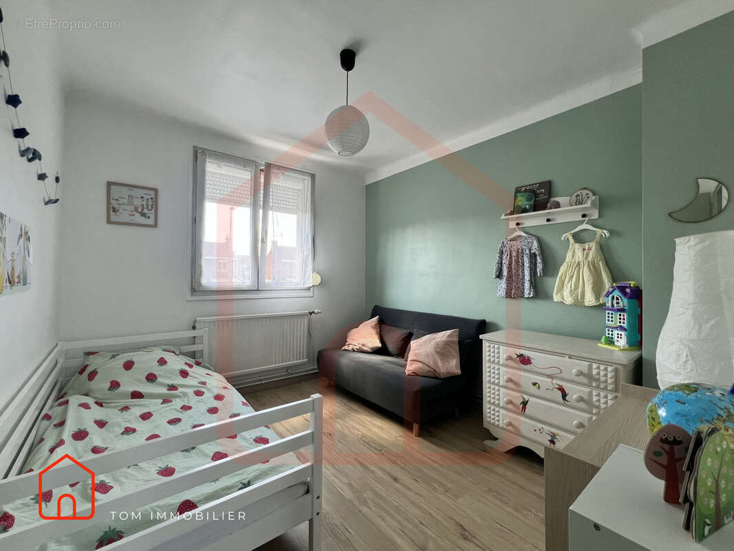 Maison à FACHES-THUMESNIL