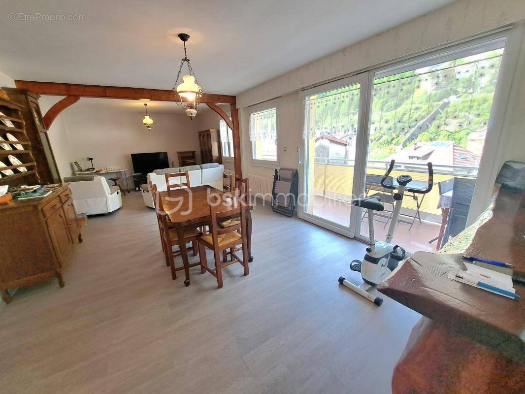 Appartement à MOREZ