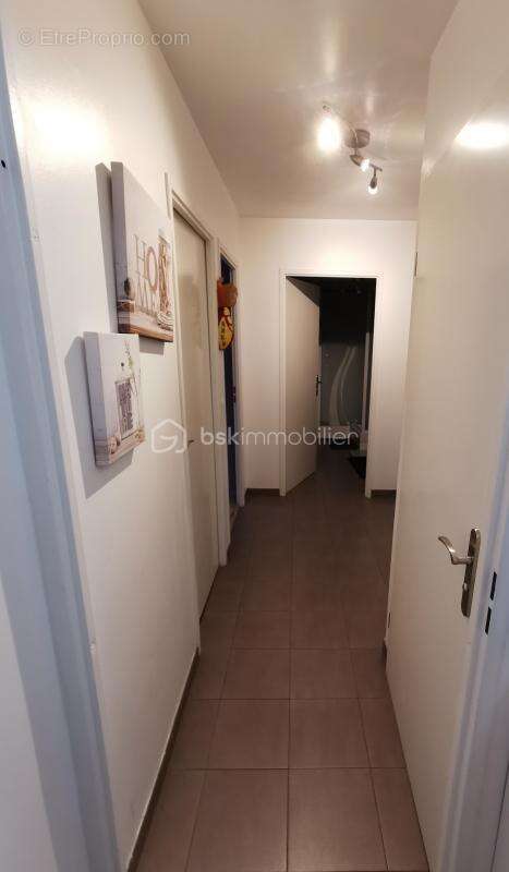 Appartement à CORBEIL-ESSONNES