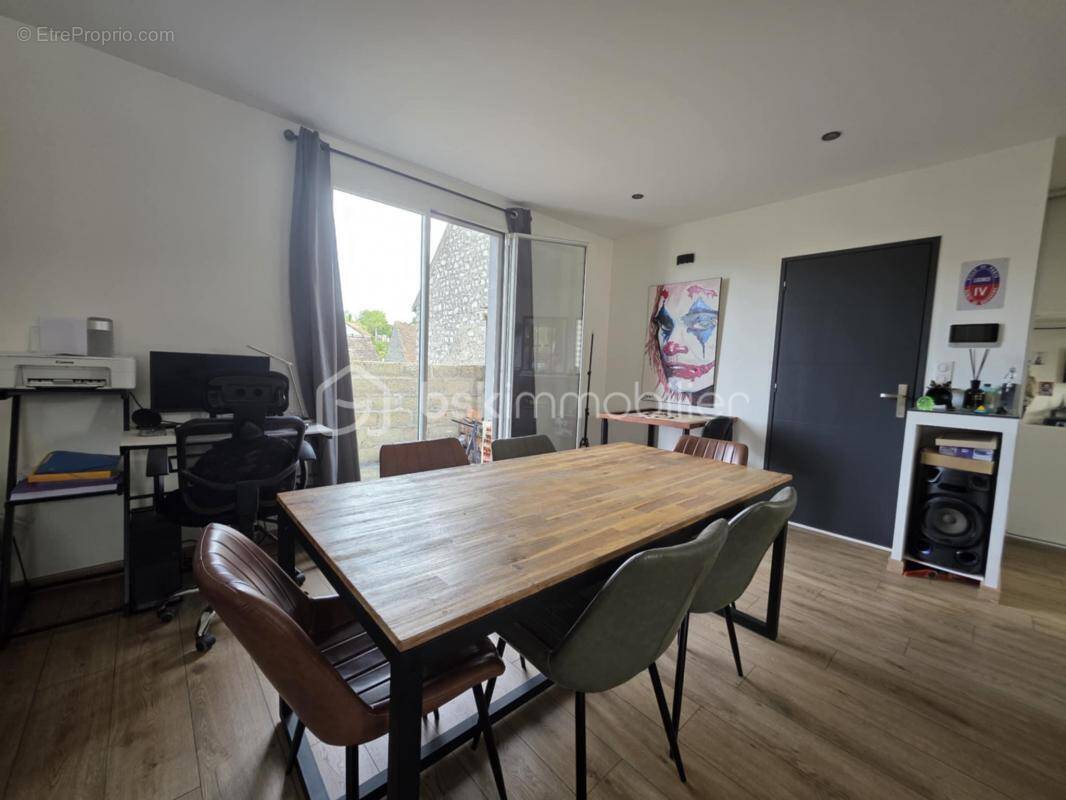 Appartement à NEMOURS