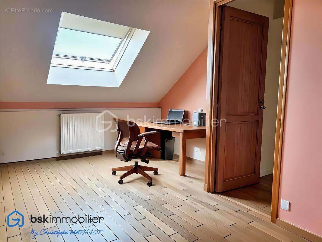 Maison à LES ALLUETS-LE-ROI